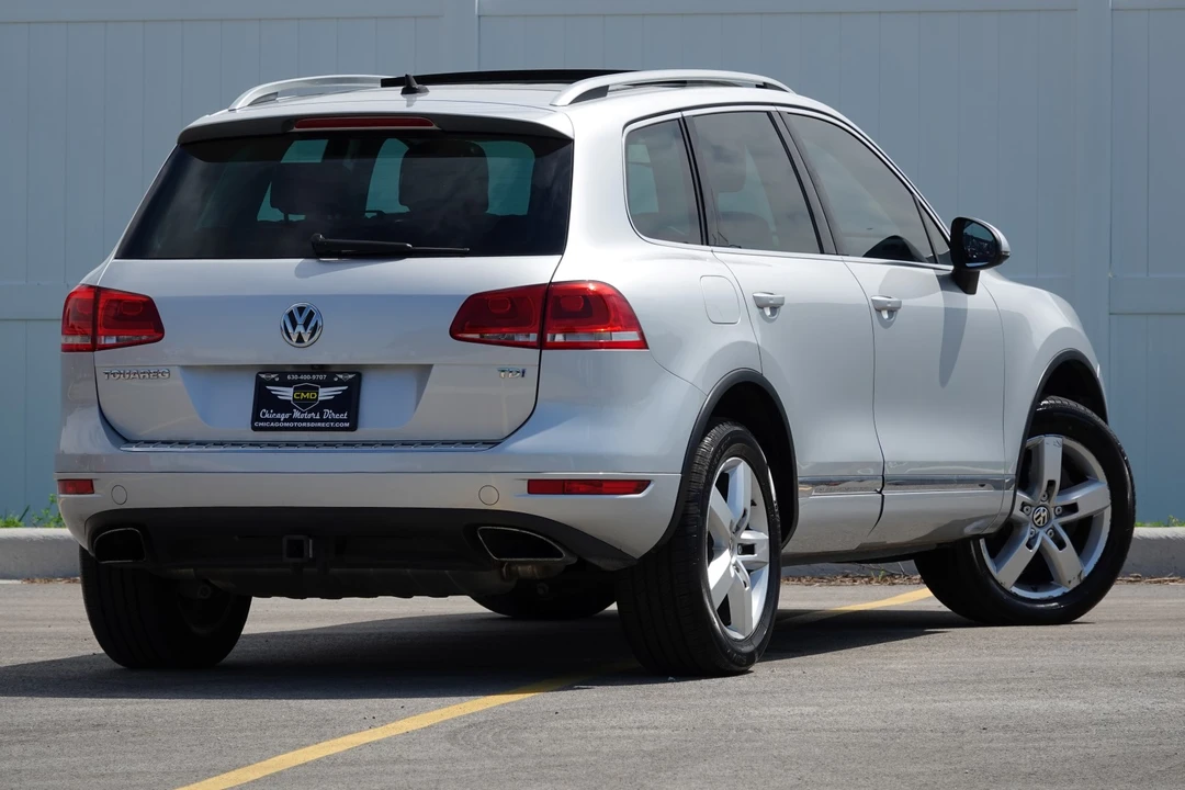 2014 Volkswagen Touareg - Image 29 of 31
