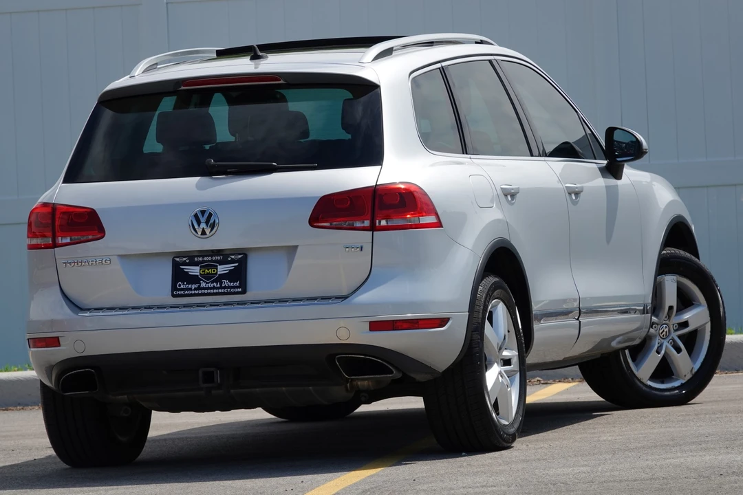 2014 Volkswagen Touareg - Image 27 of 31
