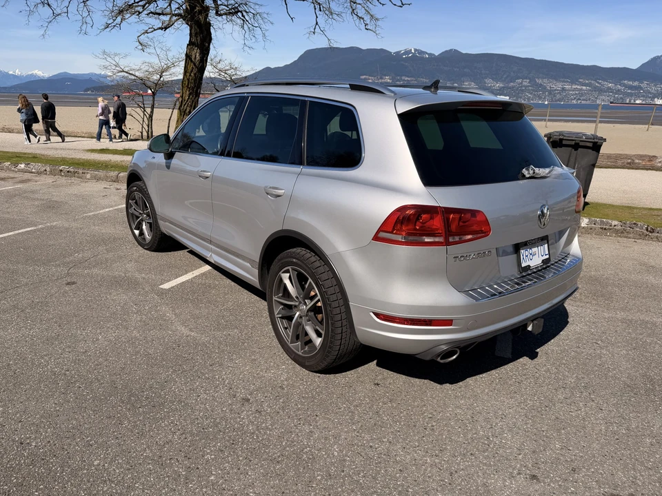 2014 Volkswagen Touareg - Image 18 of 21
