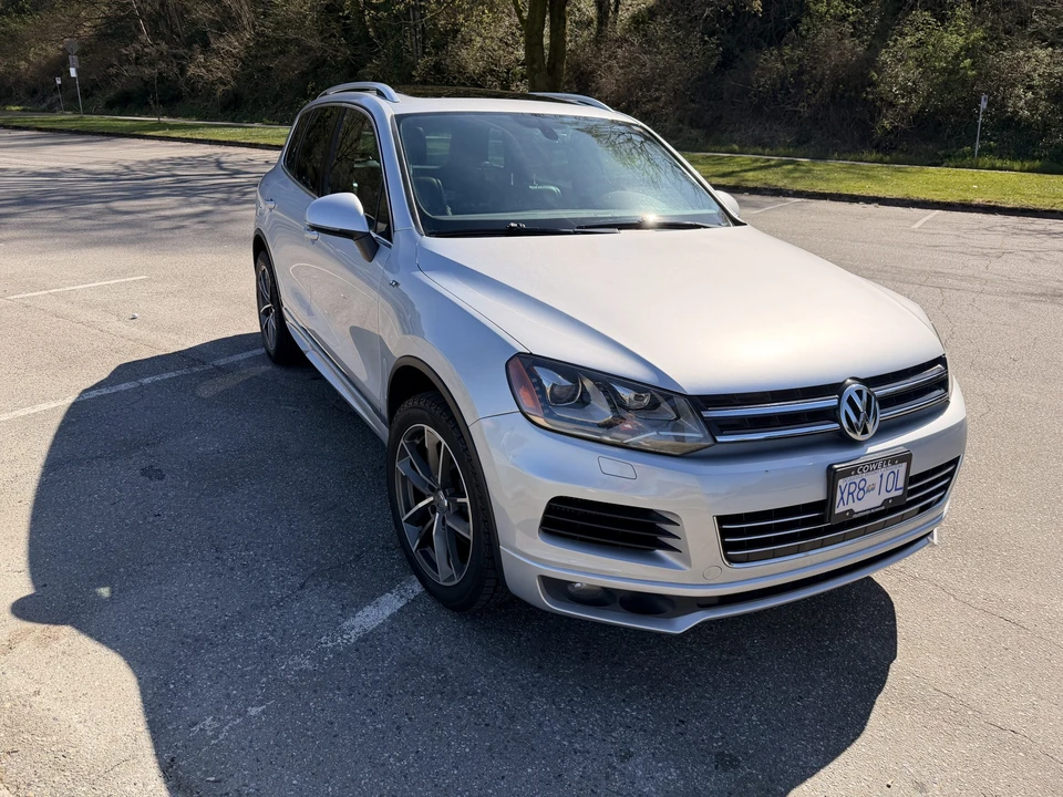 2014 Volkswagen Touareg - Image 8 of 21