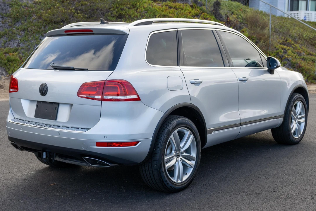 2014 Volkswagen Touareg - Image 4 of 31
