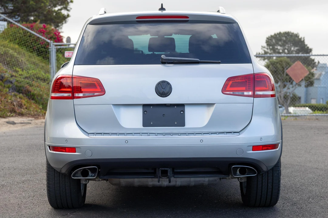 2014 Volkswagen Touareg - Image 5 of 31