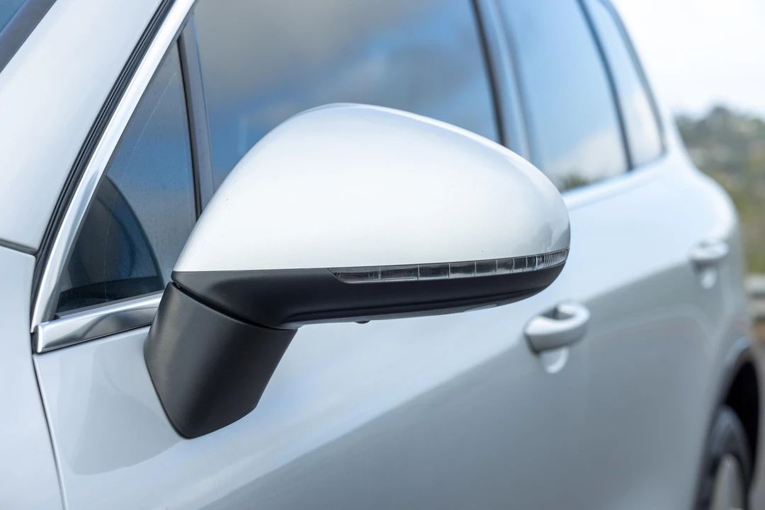 2014 Volkswagen Touareg - Image 21 of 31