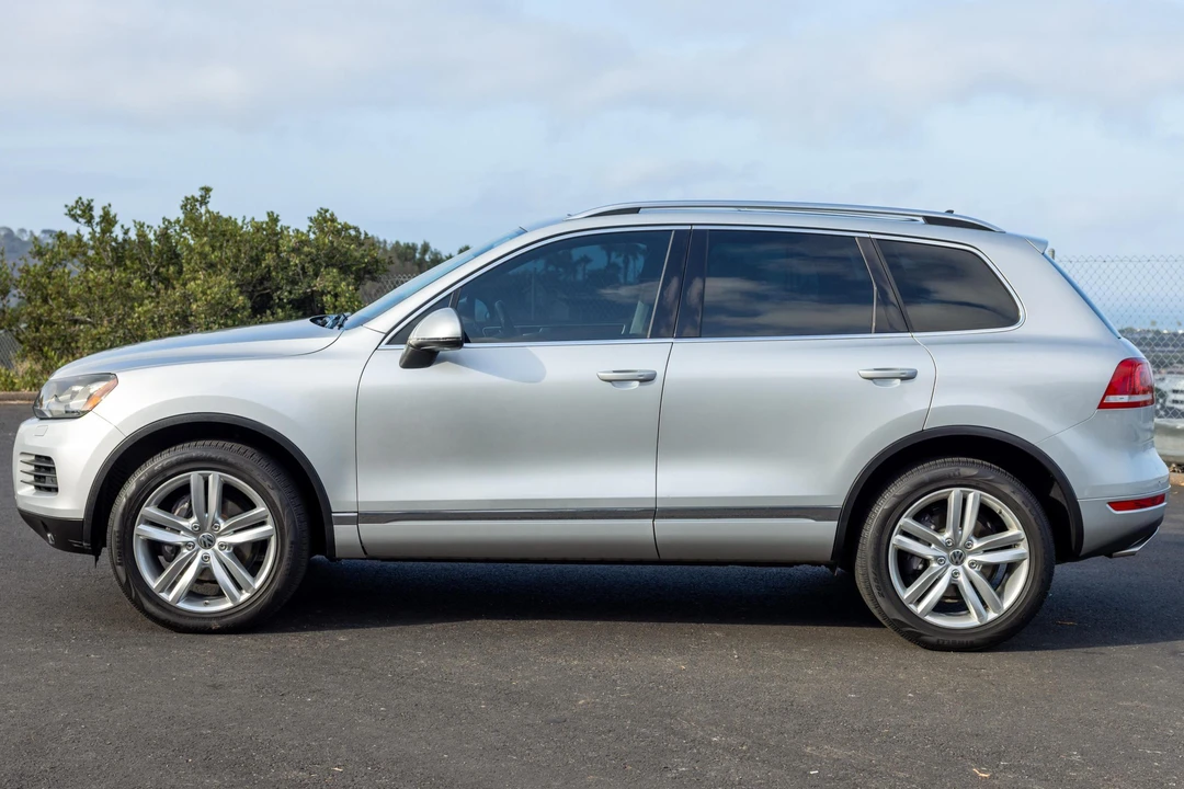 2014 Volkswagen Touareg - Image 3 of 31