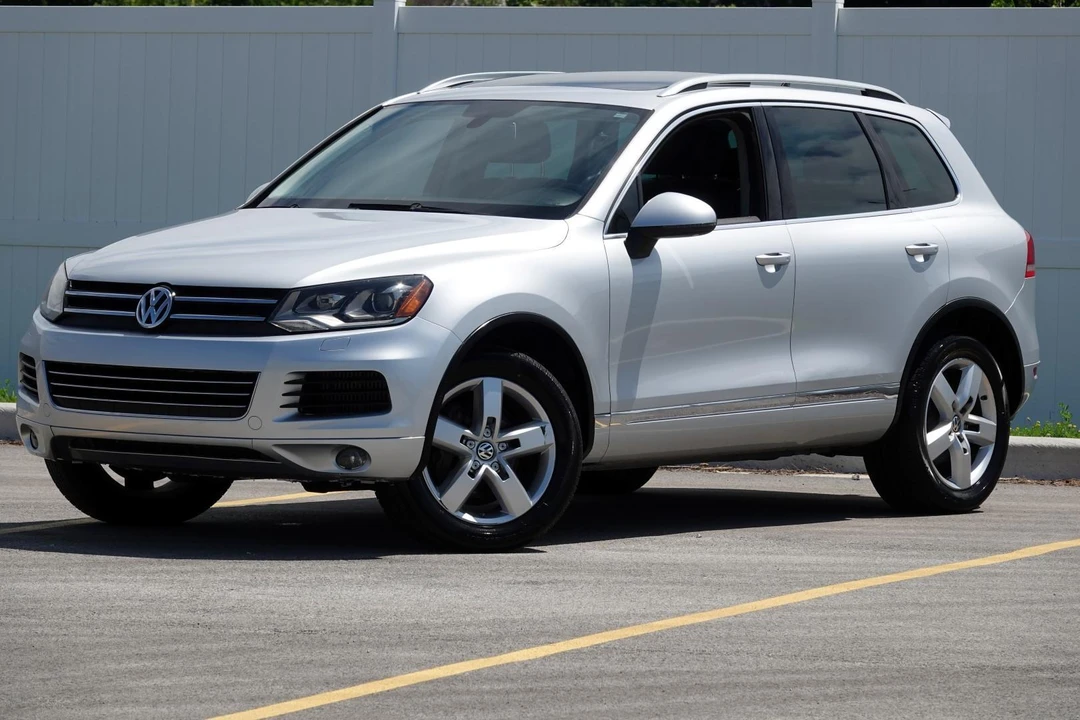 2014 Volkswagen Touareg - Image 13 of 31