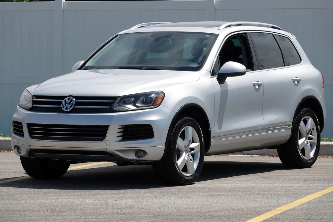 2014 Volkswagen Touareg - Image 12 of 31