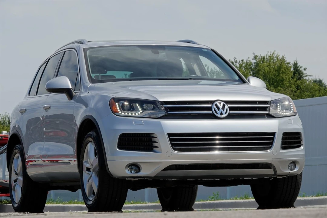 2014 Volkswagen Touareg - Image 26 of 31