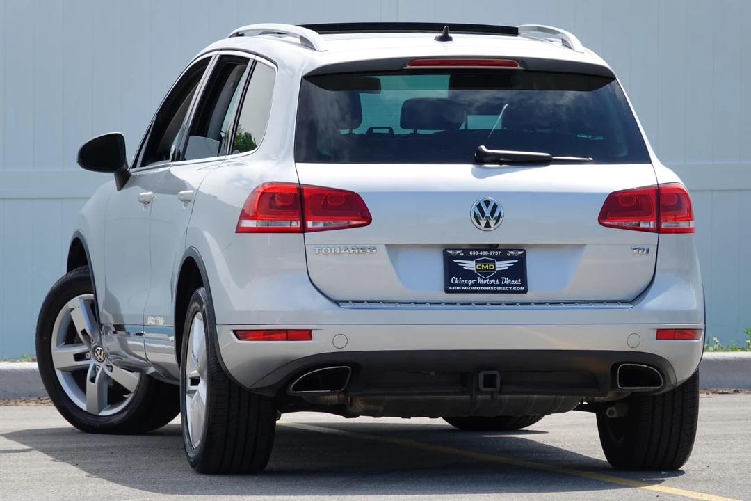 2014 Volkswagen Touareg - Image 19 of 31