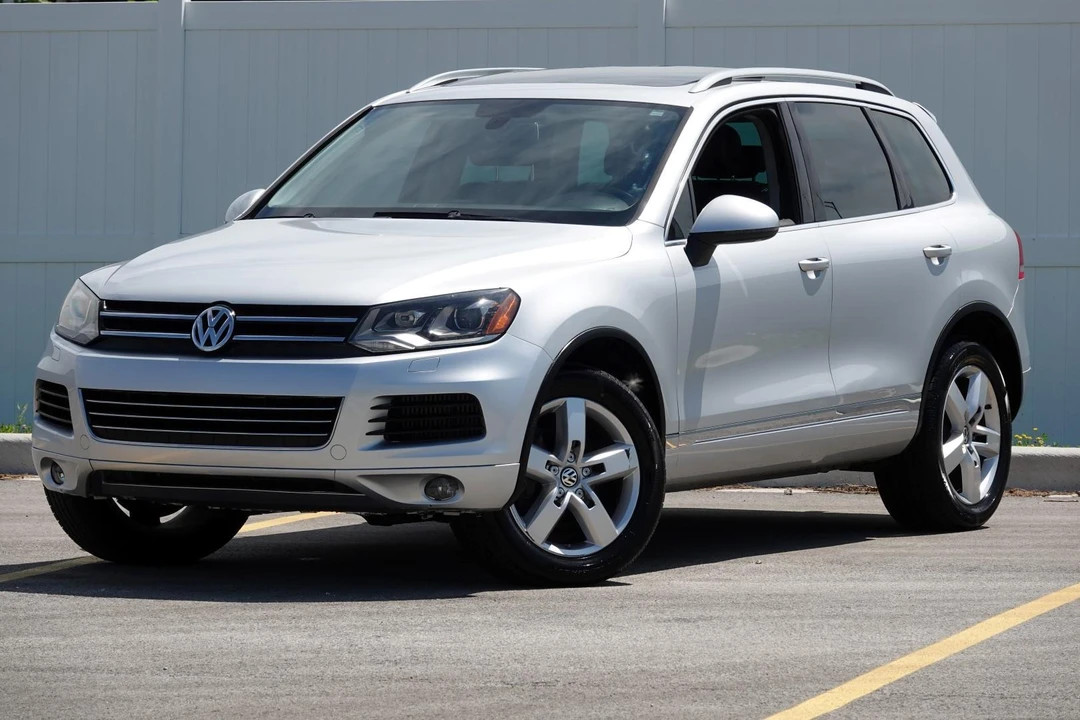 2014 Volkswagen Touareg - Image 11 of 31