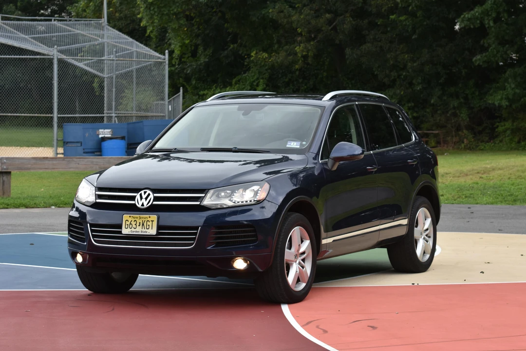 2014 Volkswagen Touareg - Image 18 of 31