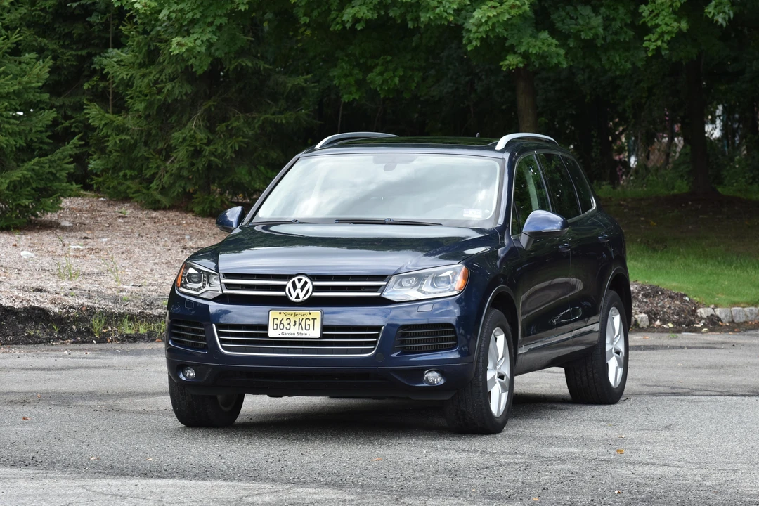 2014 Volkswagen Touareg - Image 10 of 31