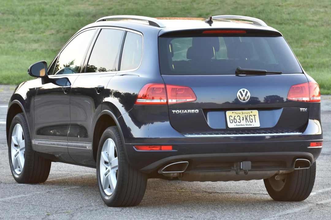 2014 Volkswagen Touareg - Image 4 of 31
