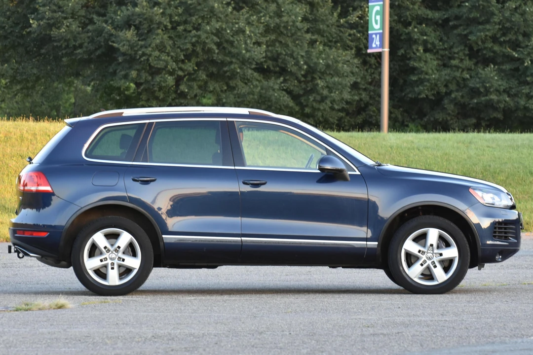 2014 Volkswagen Touareg - Image 3 of 31