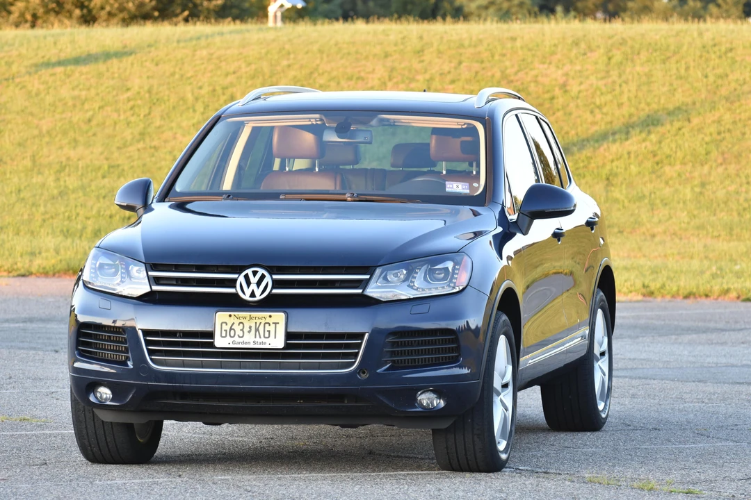 2014 Volkswagen Touareg - Image 9 of 31