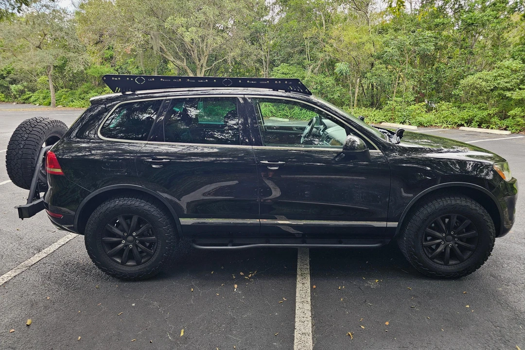 2014 Volkswagen Touareg - Image 3 of 31