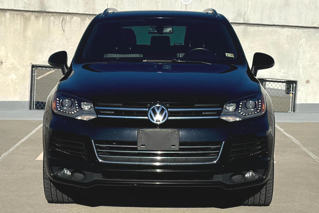 2014 Volkswagen Touareg - Image 2 of 31
