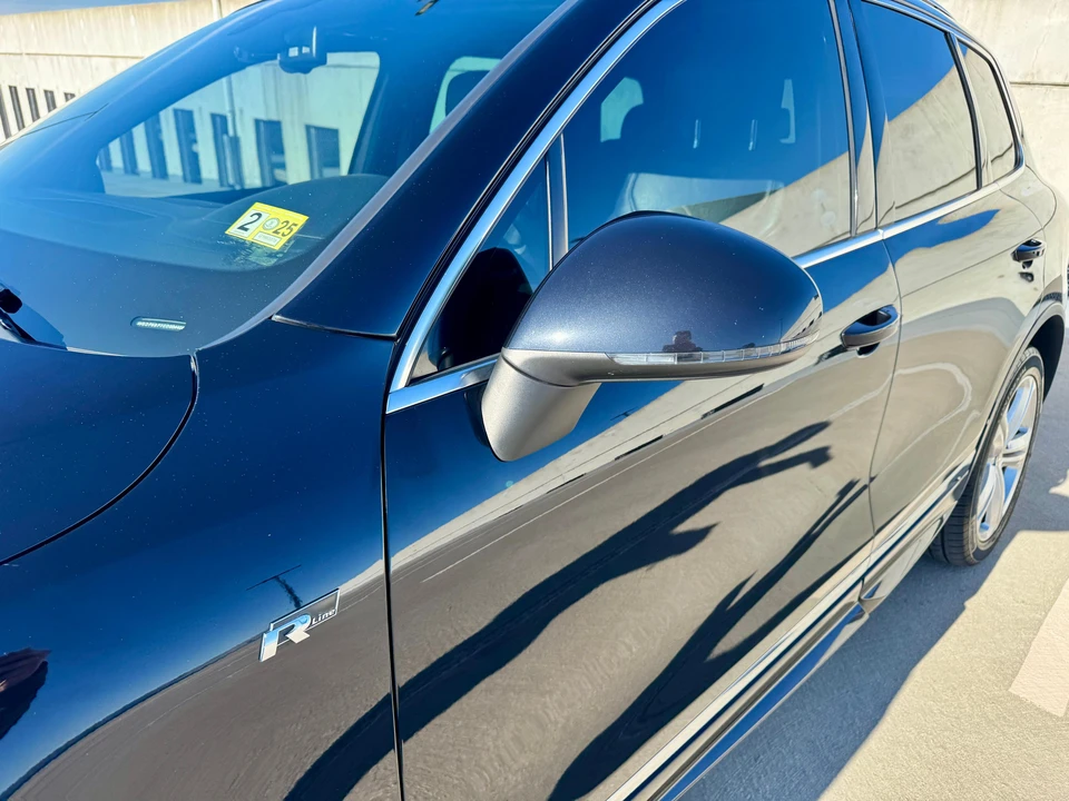 2014 Volkswagen Touareg - Image 15 of 31