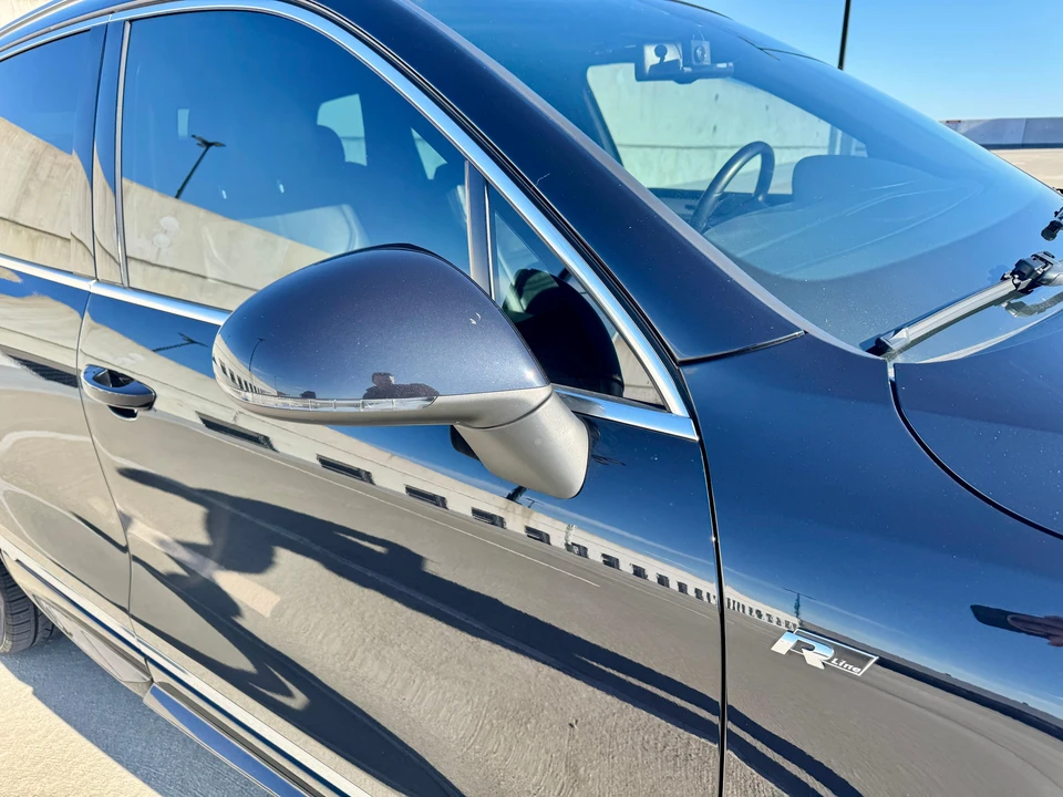 2014 Volkswagen Touareg - Image 25 of 31