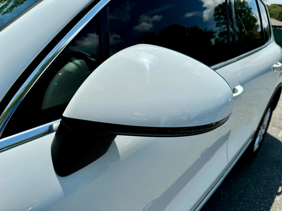 2014 Volkswagen Touareg - Image 19 of 31