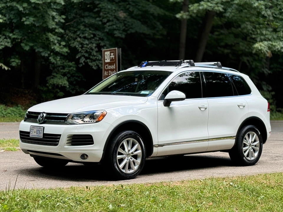 2014 Volkswagen Touareg - Image 8 of 31