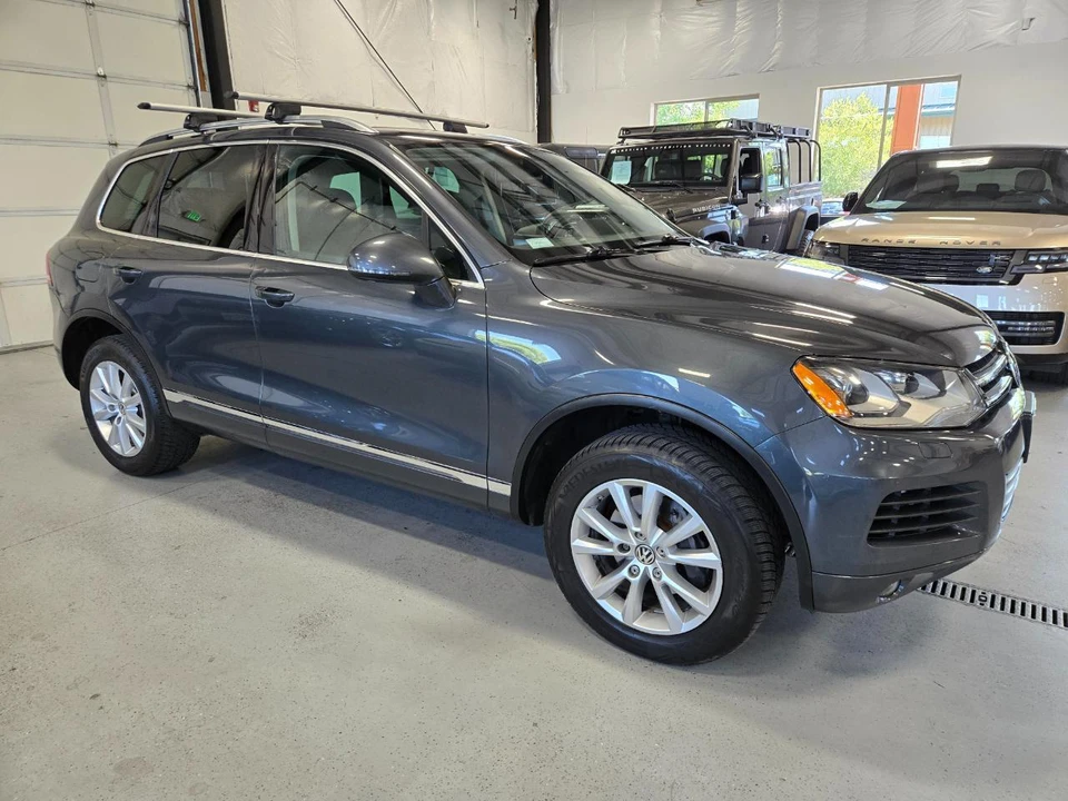 2014 Volkswagen Touareg - Image 3 of 14