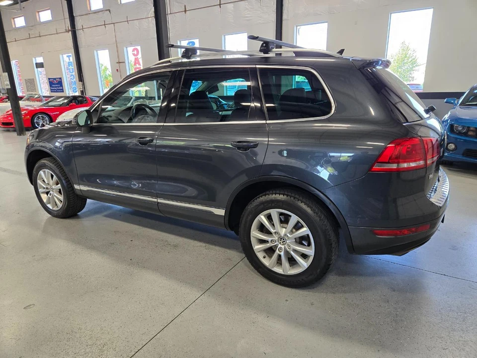 2014 Volkswagen Touareg - Image 6 of 14