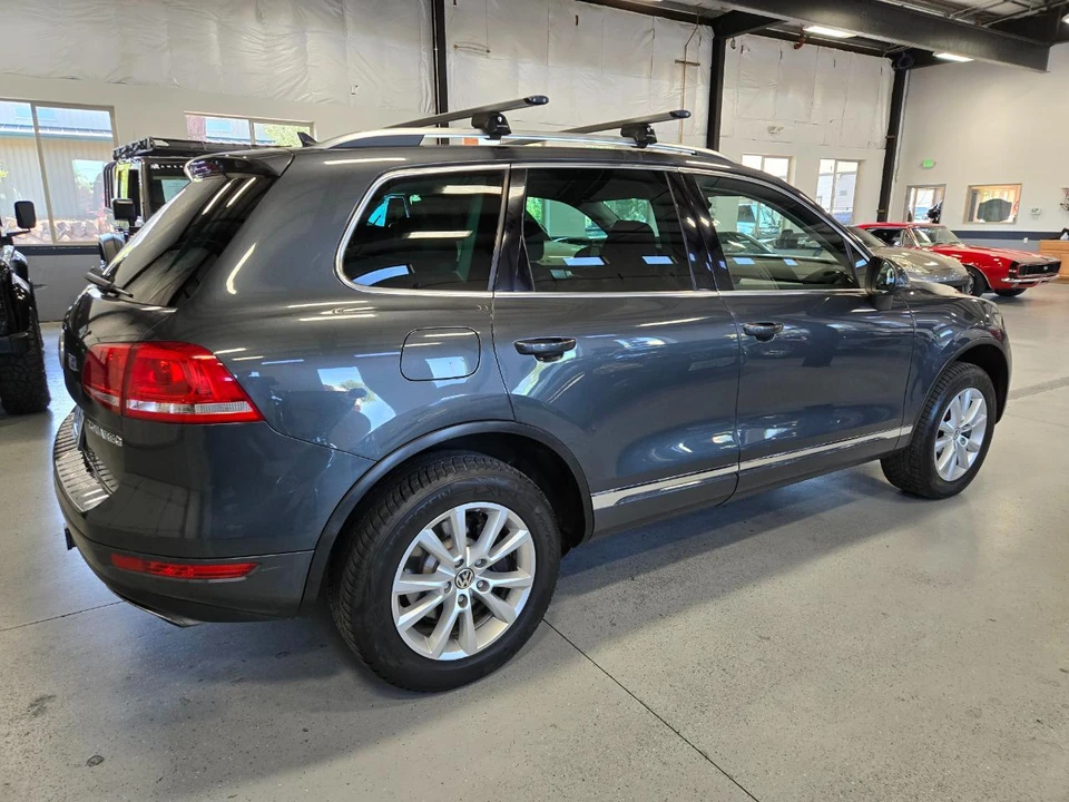 2014 Volkswagen Touareg - Image 4 of 14