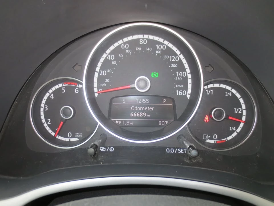 2014 Volkswagen A5 Beetle - Image 8 of 13