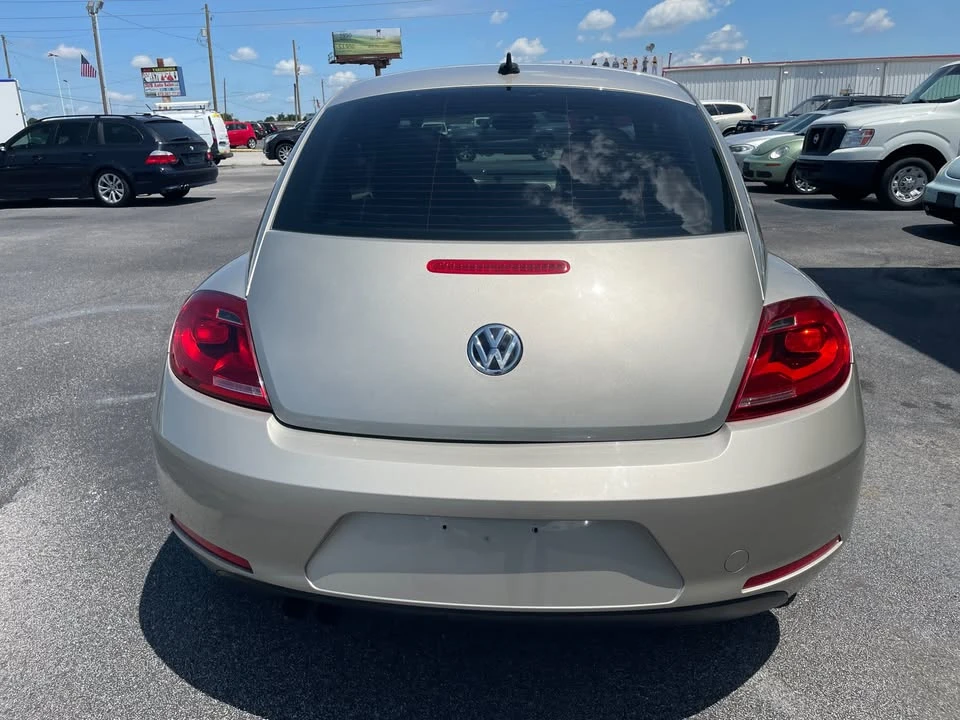 2014 Volkswagen A5 Beetle - Image 4 of 19