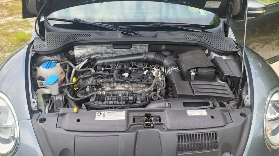 2014 Volkswagen A5 Beetle - Image 14 of 15
