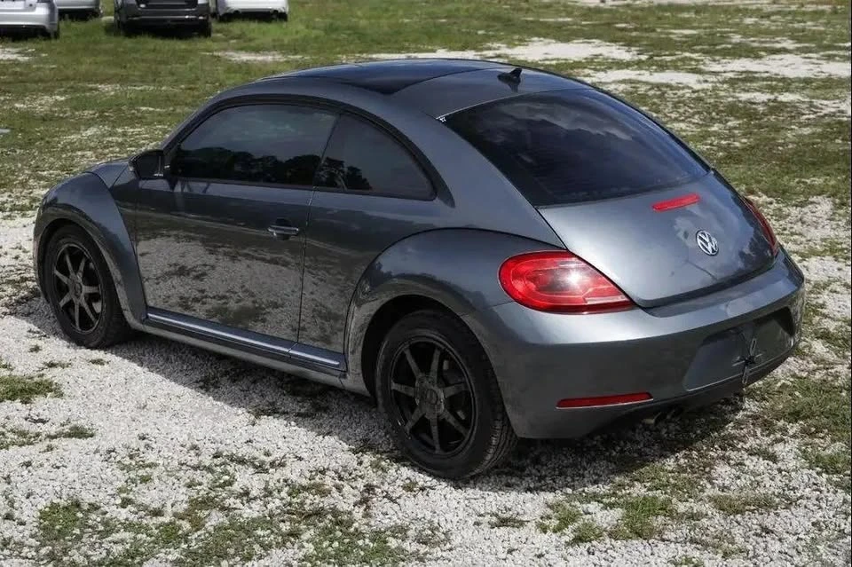 2014 Volkswagen A5 Beetle - Image 5 of 19