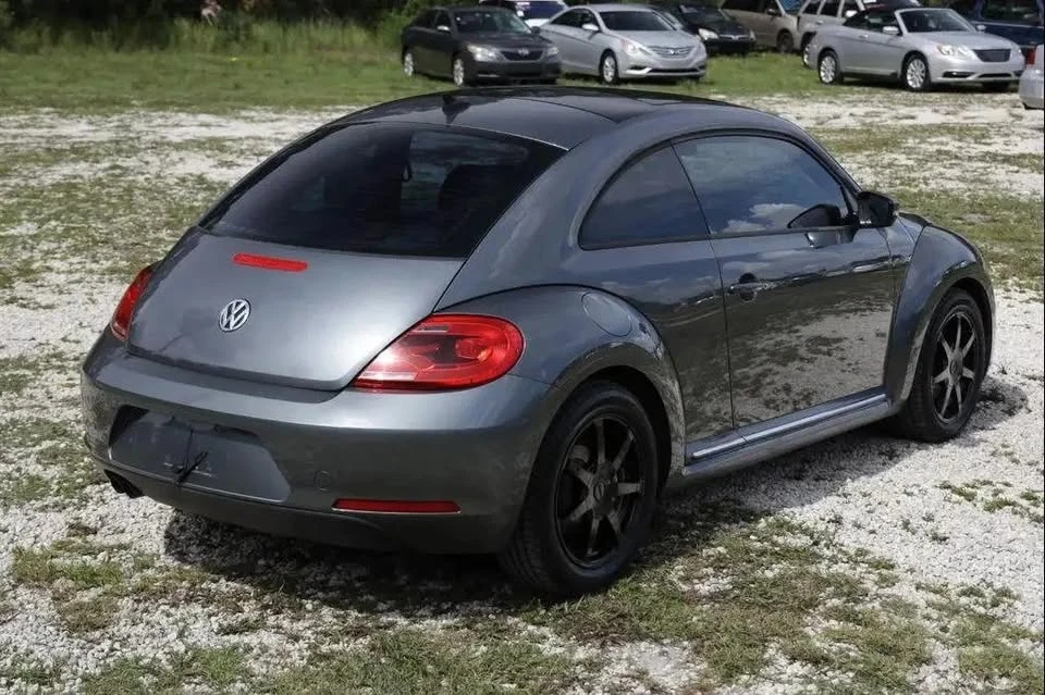 2014 Volkswagen A5 Beetle - Image 11 of 19