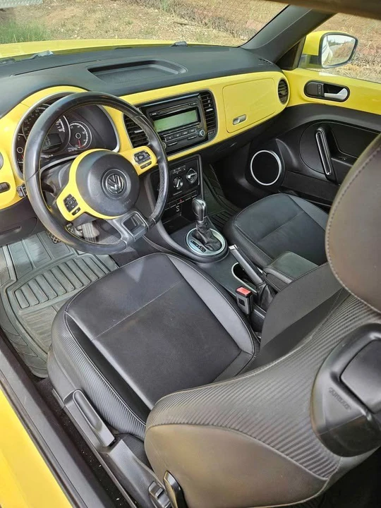 2014 Volkswagen A5 Beetle - Image 3 of 9