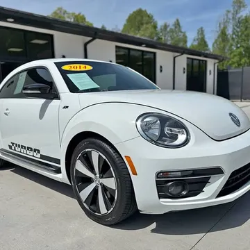 2014 Volkswagen Beetle 2.0T R-Line