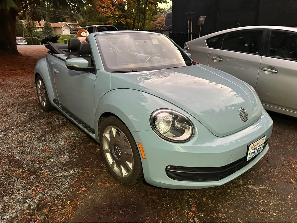 2014 Volkswagen A5 Beetle - Image 4 of 9