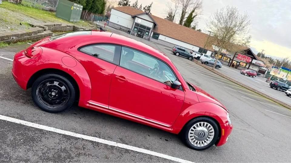 2014 Volkswagen A5 Beetle - Image 3 of 10