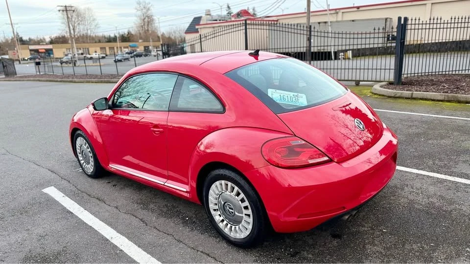 2014 Volkswagen A5 Beetle - Image 9 of 10