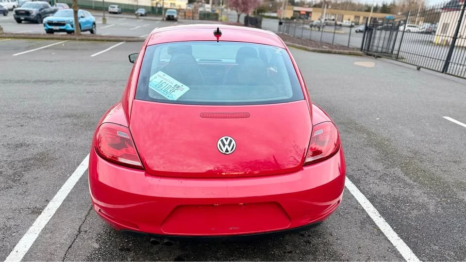 2014 Volkswagen A5 Beetle - Image 6 of 10