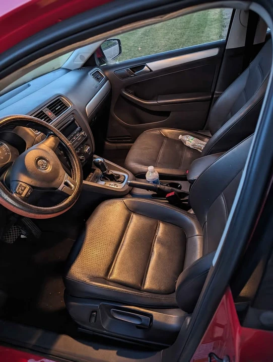 2014 Volkswagen GTI Mk6 - Image 10 of 11