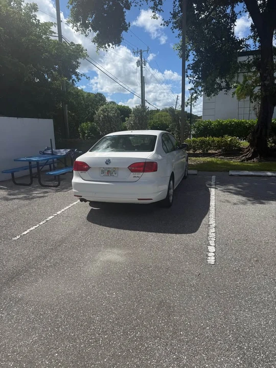 2014 Volkswagen A6 Jetta - Image 4 of 4
