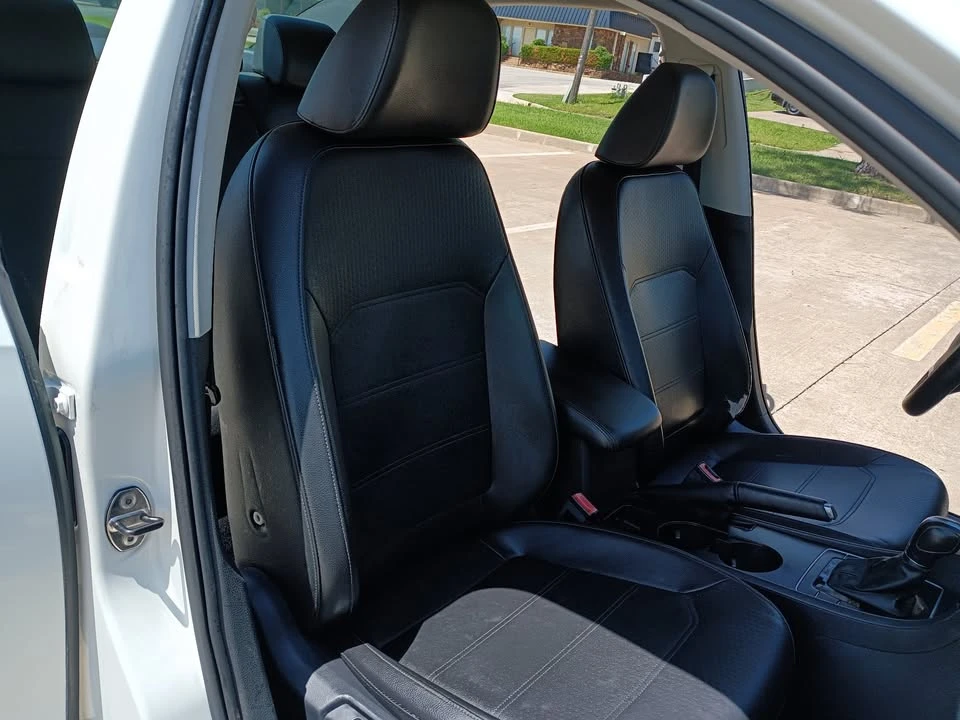 2014 Volkswagen Passat - Image 11 of 20