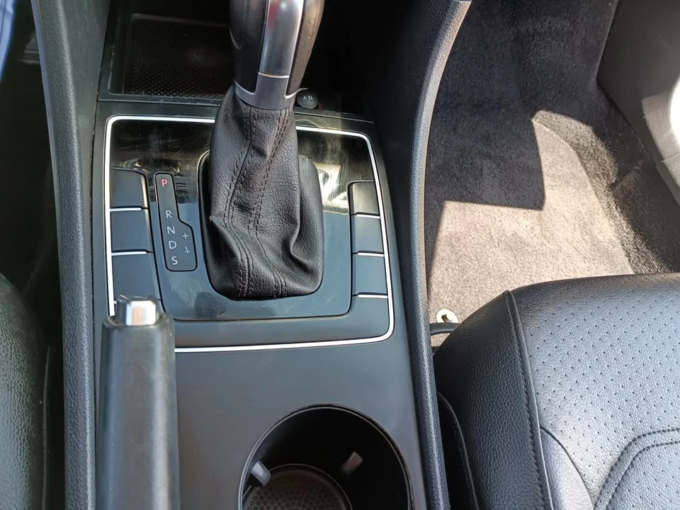2014 Volkswagen Passat - Image 16 of 20