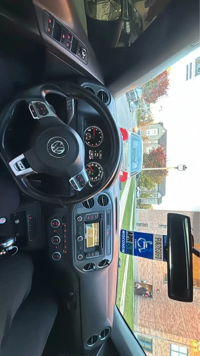 2014 Volkswagen Tiguan - Image 7 of 8