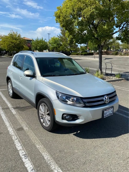 2014 Volkswagen Tiguan - Image 2 of 20