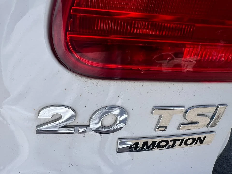2014 Volkswagen Tiguan - Image 9 of 18