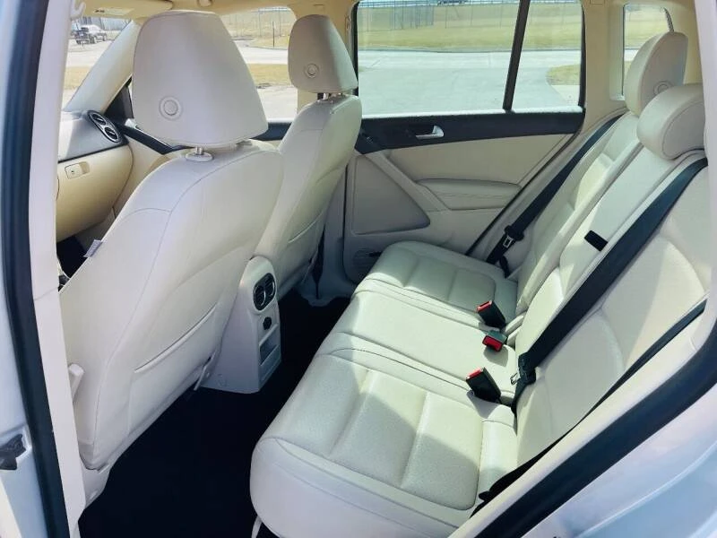 2014 Volkswagen Tiguan - Image 14 of 15
