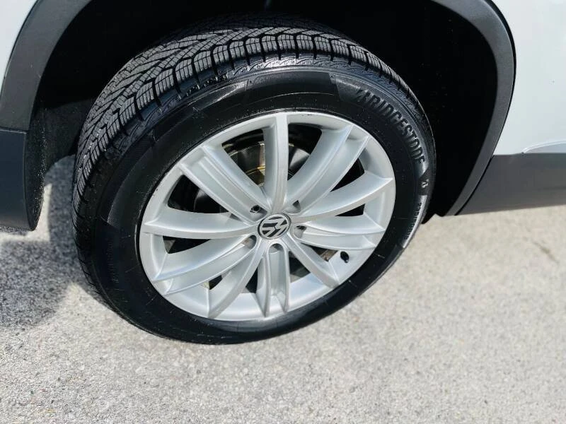2014 Volkswagen Tiguan - Image 12 of 15