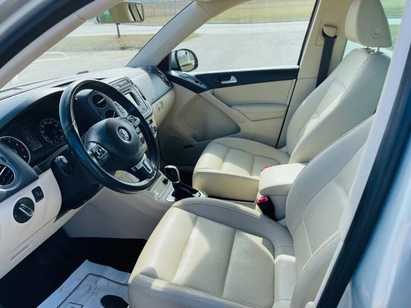 2014 Volkswagen Tiguan - Image 13 of 15