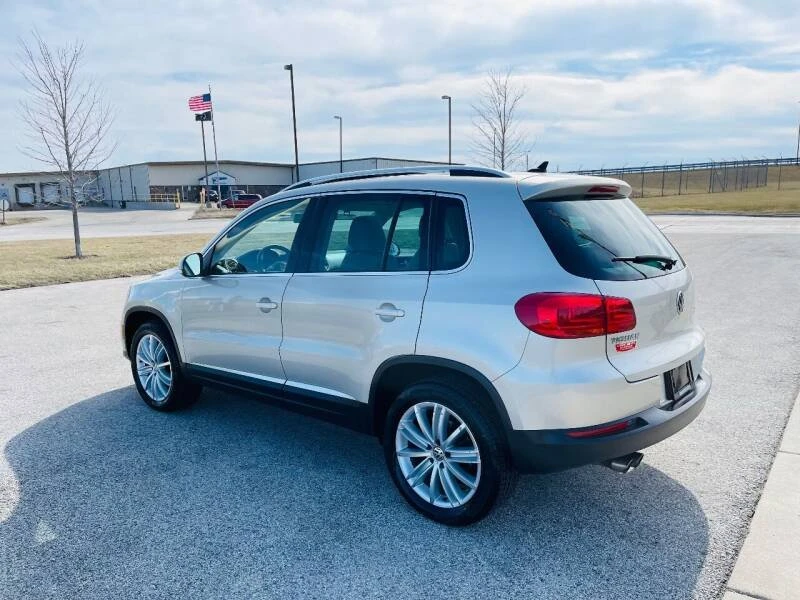 2014 Volkswagen Tiguan - Image 8 of 15