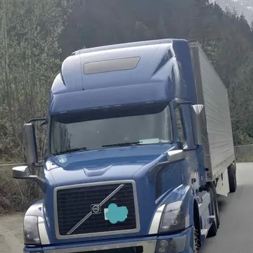 2014 Volvo 740